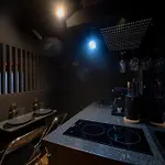 Infinityroom I Seventharts I Cinema 아파트 *