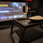 아파트 Infinityroom I Seventharts I Cinema *