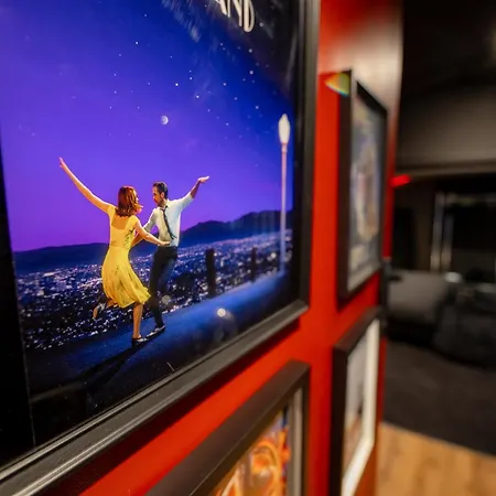 Infinity I Seventharts I Cinema *