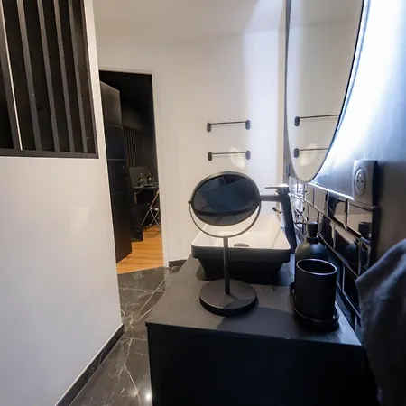 Infinity I Seventharts I Cinema * Angoulême