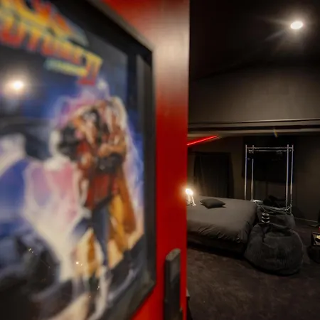 Apartament Infinityroom I Seventharts I Cinema *