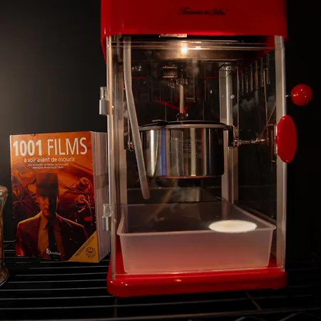 Infinity I Seventharts I Cinema Appartamento